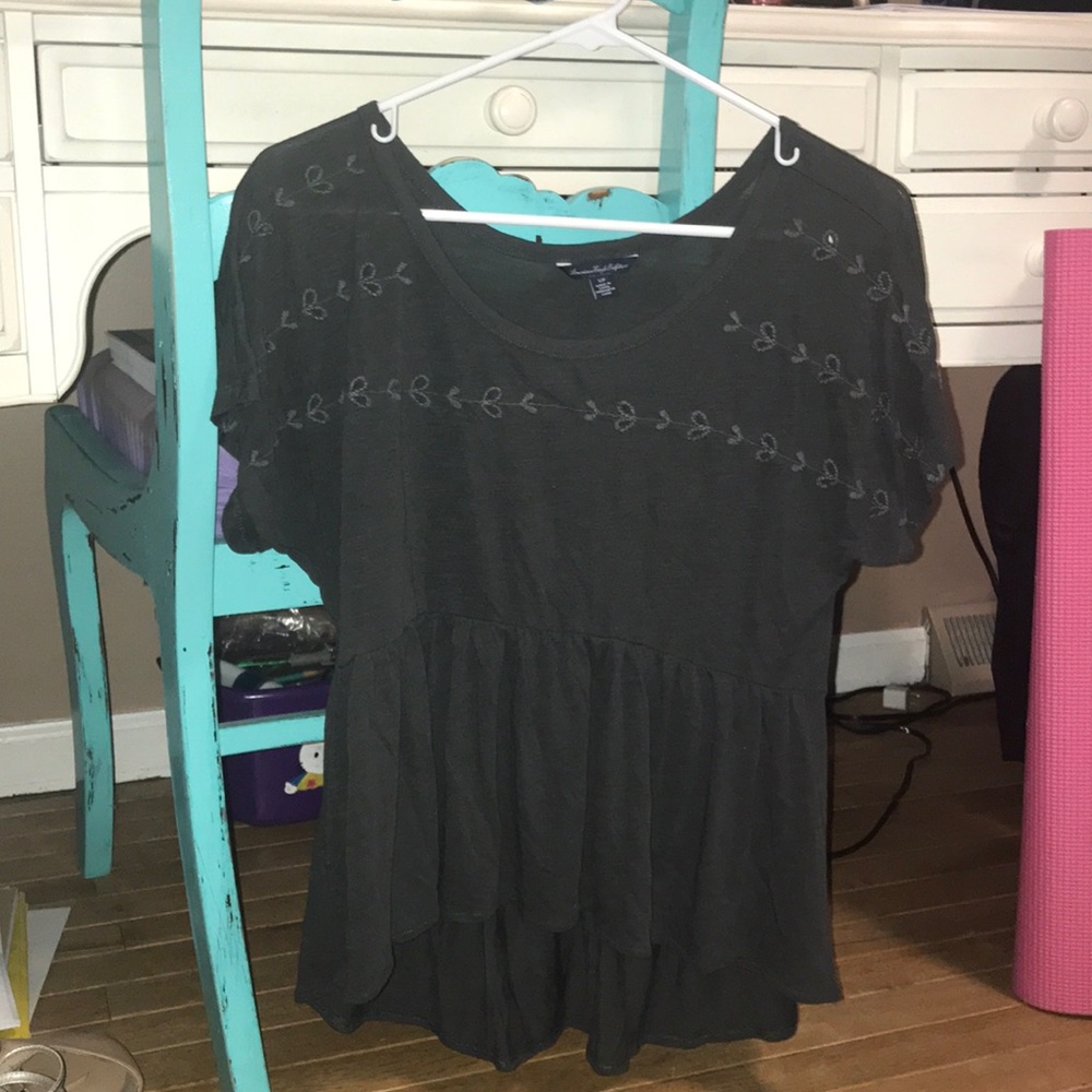 American eagle small top